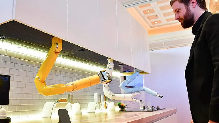 Para Samsung, el futuro del hogar incluye un brazo robótico para ayudar a cocinar
