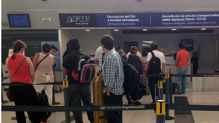 La AFIP lanzó una app para declarar los bienes comprados en el exterior
