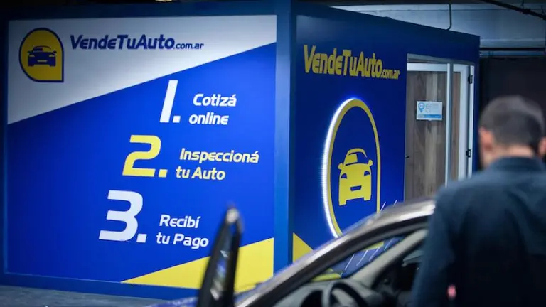 Walmart se suma a la movida de la venta de autos por Internet