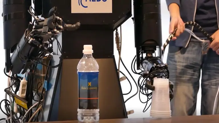 ¿Esfera, cubo o una taza?: ahora una mano artificial podrá distinguir entre diferentes objetos, sólo con tocarlos