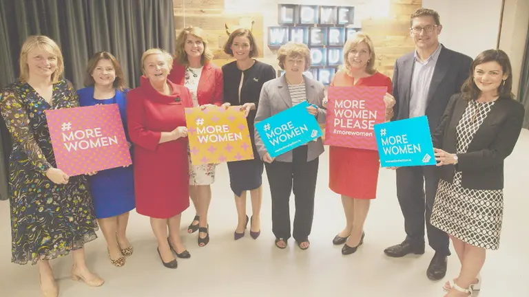 Mujeres por una Sociedad Digital incluyente