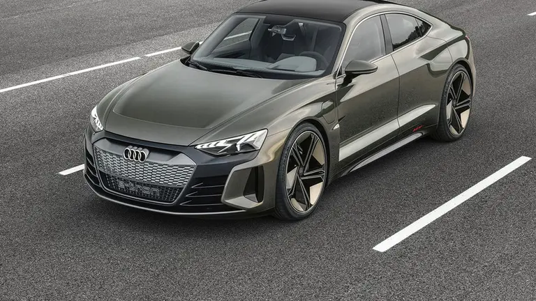 Además del A4, Audi lanzará una versión eléctrica del Q2