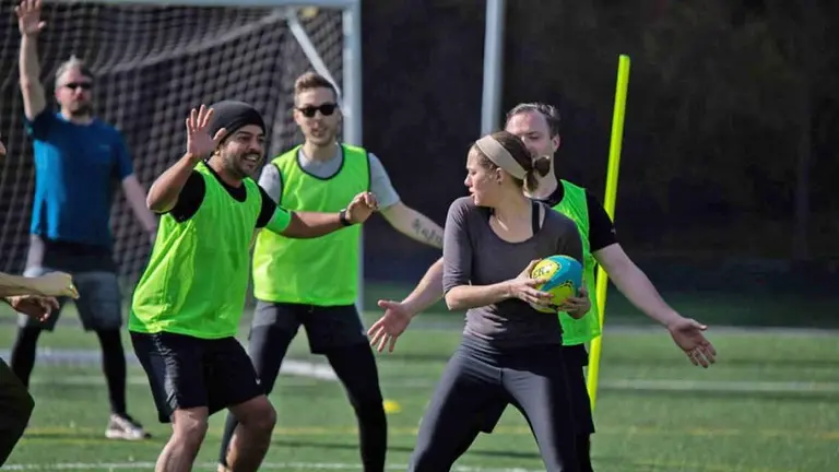 ¿Cansado del fútbol?: conocé el Speedgate, el primer deporte creado a partir de inteligencia artificial