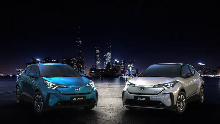 Toyota adelantó dos vehículos eléctricos de batería que lanzará en 2020