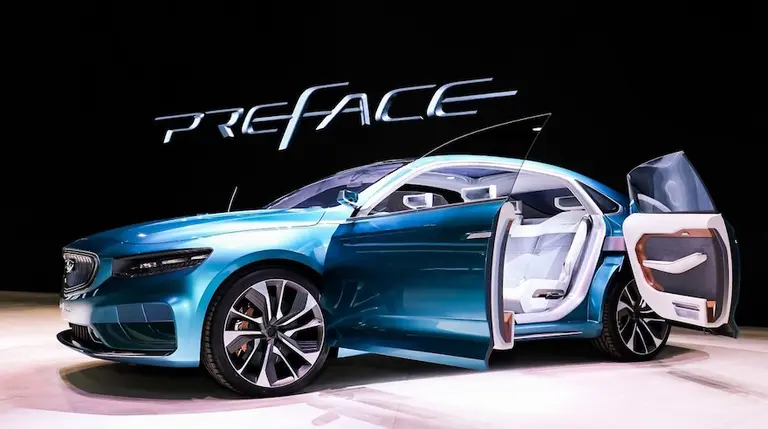 Geely presenta Preface, su marca eléctrica, y adelanta el auto del futuro