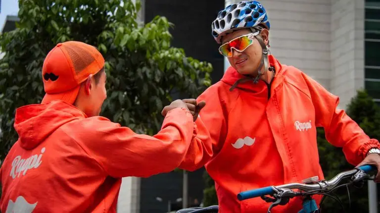 En Perú ya existe un proyecto para pagarle un sueldo mínimo a los repartidores de apps de delivery