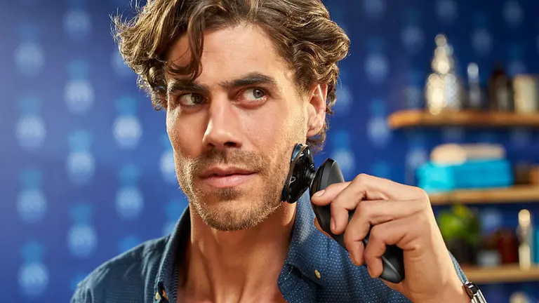 Con esta nueva afeitadora de Philips ahora hasta tu barba será inteligente