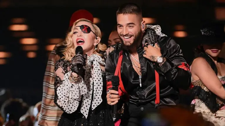 Cuál es la impactante cifra que gastó Madonna en su coreografía con hologramas