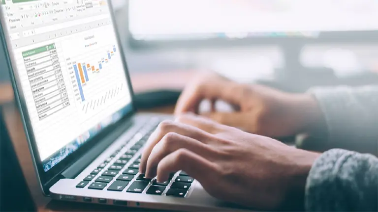 Chau a la planilla de Excel: una plataforma te permite reunir todas las finanzas en un solo lugar