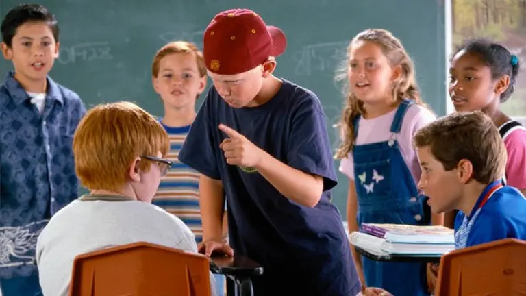 Para combatir el bullying: crean una app para denunciar agresiones de forma anónima