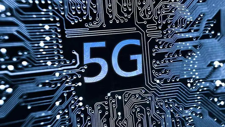 El lado oscuro del 5G: su impacto preocupa en áreas de seguridad y en la comunidad científica