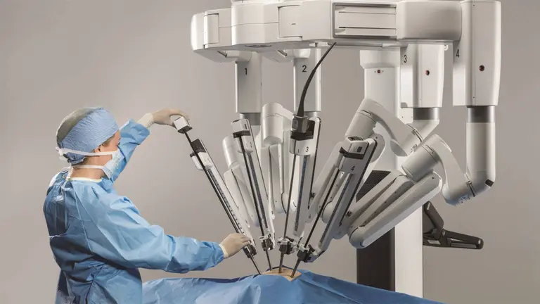 Robots, sensibles al tacto: una piel artificial de grafeno promete revolucionar la medicina