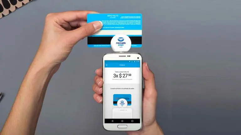 Bancos y tarjetas dan pelea a Mercado Pago: cómo usar el reloj para pagar, lo nuevo de Galicia y Mastercard