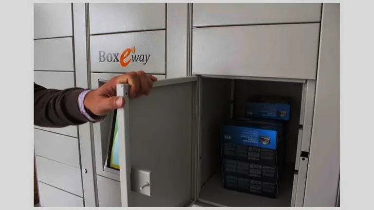 Casilleros inteligentes: así es la nueva plataforma que llega a los principales retails del mercado