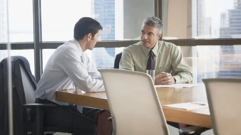 Una cosa es Bitcoin, otra dólar digital: en qué se usa cada uno, cuál conviene para ahorrar y cuál para pagar