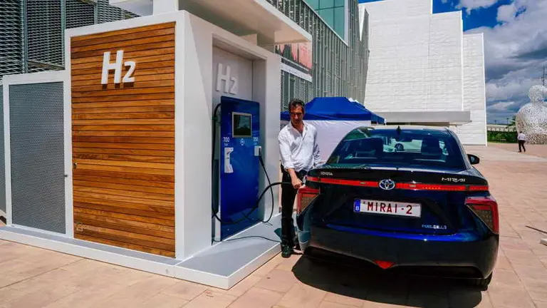 Transporte de carga y pasajeros: el gobierno de Uruguay promueve la utilización de vehículos a hidrógeno