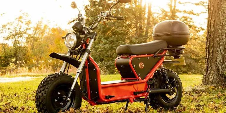 Conocé a la Beast 2.0: un ciclomotor eléctrico con batería casi infinita