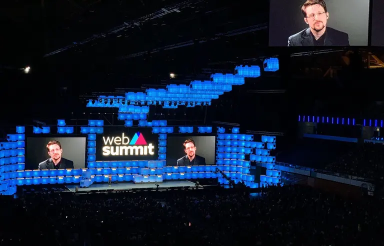 Fuertes declaraciones: Edward Snowden asegura que al poder le conviene el COVID-19