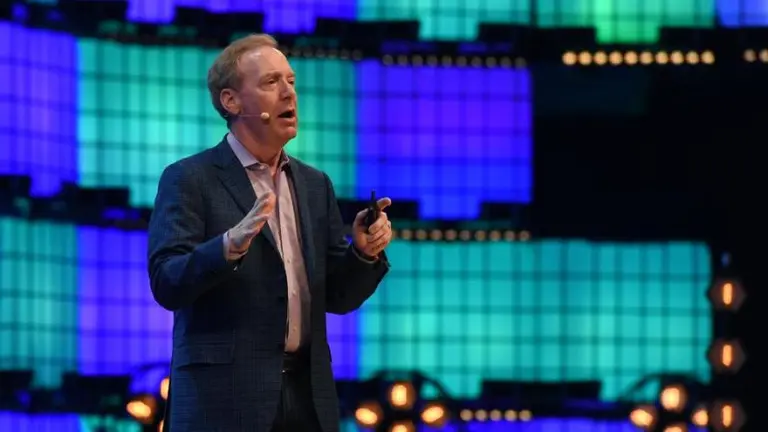 El presidente de Microsoft "tira la posta": qué es lo que transformará la Inteligencia Artificial