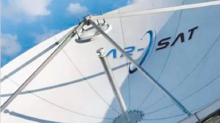 Milei negocia la privatización de ARSAT: el principal candidato para quedarse con la empresa satelital y cuánto pagaría