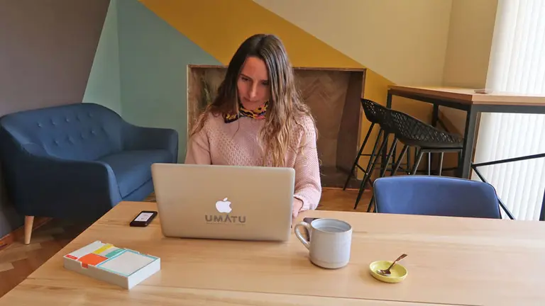 Vas a trabajar, pero sin perder tiempo familiar: cómo es el coworking que balancea la vida laboral y la personal