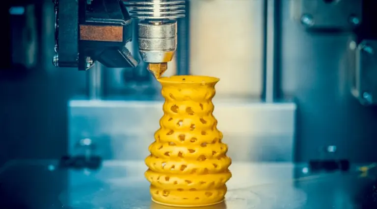 Trabajos del futuro: ¿qué es lo que hay que saber para entrar en el lucrativo mercado de la impresión 3D?