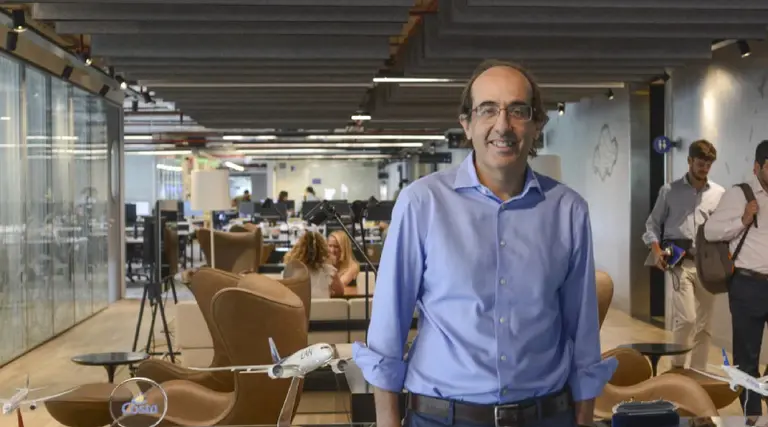 Damian Scokin, CEO de Despegar: "Los argentinos gastan en pasajes al exterior lo mismo que en 2001"