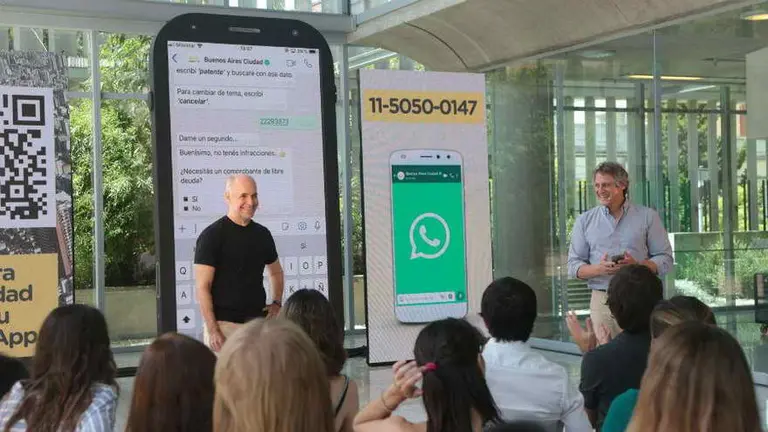 Boti, el chatbot corporativo del gobierno porteño, considerado el mejor en español en su categoría