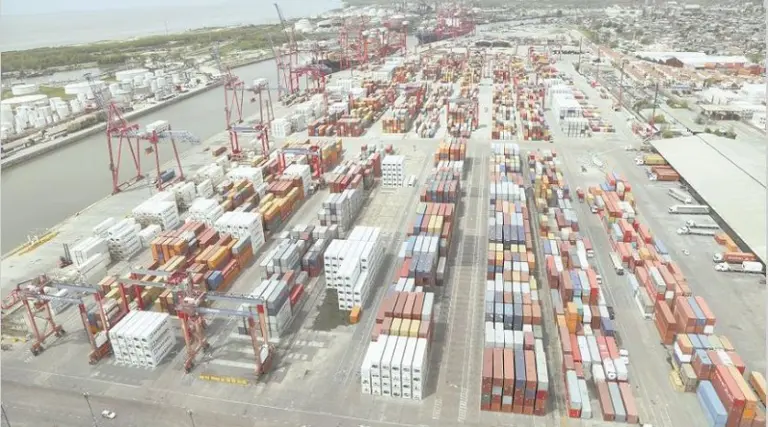 Operaciones portuarias más simples: la terminal Exolgan lanza su app móvil para transportistas