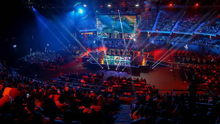 Mastercard, Movistar, Puma y una lista de famosos: el negocio detrás de los e-Sports y por qué todos quieren estar