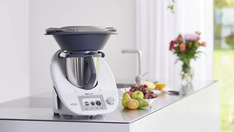 Los robots se apoderan de la cocina: cómo elegir el modelo que te ayude a simplificar tu vida