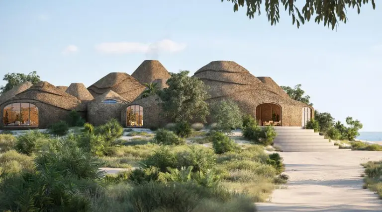 A base de arena y agua salada: crearon el primer resort del mundo hecho en impresoras 3D