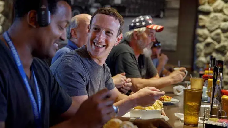 Dietas y gustos exóticos: ¿qué comen los multimillonarios como Bill Gates o Mark Zuckerberg?