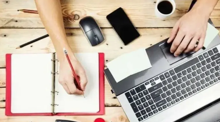 Prepararse para la industria 4.0: IBM lanza cursos gratuitos y en español sobre Blockchain e inteligencia artificial