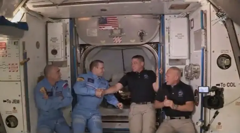 SpaceX hace historia: ¿cómo es la tecnología que permite ver en vivo imágenes desde el espacio?