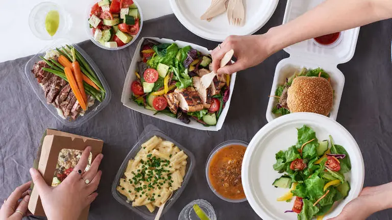Evitá filas y contacto: argentinos crean una plataforma para simplificar el "take away"