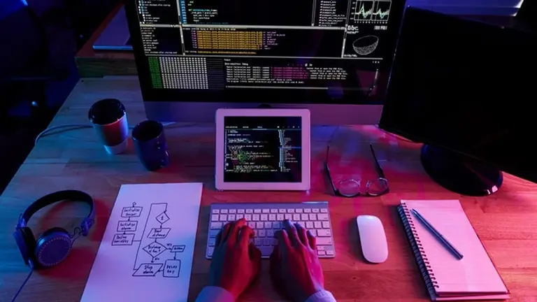 Blockchain: cómo es su aplicación en la programación y despliegue de contratos inteligentes