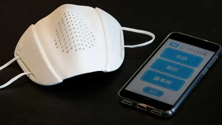 Innovación en pandemia: este "barbijo inteligente" puede traducir todo lo que decís en 8 idiomas