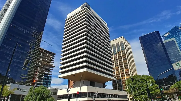 Mundo pospandemia: ¿qué ven los especialistas en RR.HH sobre la vuelta a las oficinas?