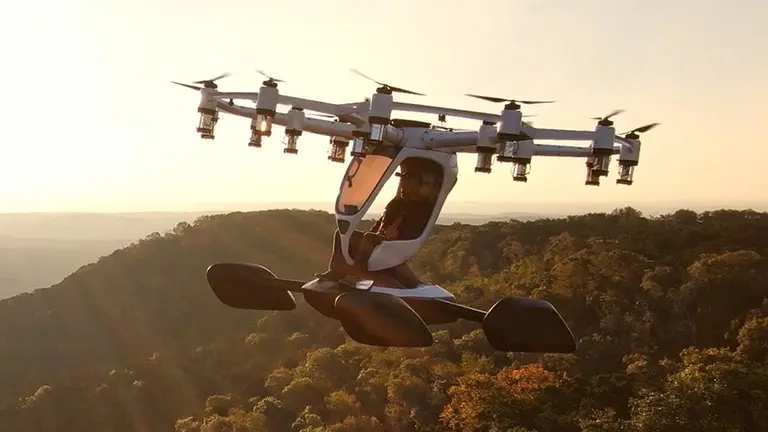 La Fuerza Aérea de Estados Unidos prueba un nuevo auto volador: conocé por dentro el novedoso proyecto