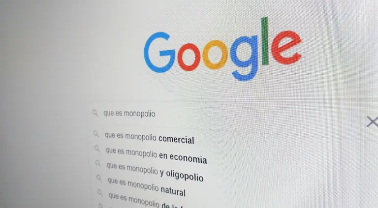 Se "avivó" y le robó el dominio a Google Argentina: la insólita razón que hizo que se cayera el sitio de búsquedas