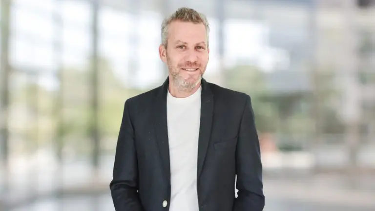 En medio del boom fintech, ellos no cobran comisiones, empujan el QR interoperable y la bancarización