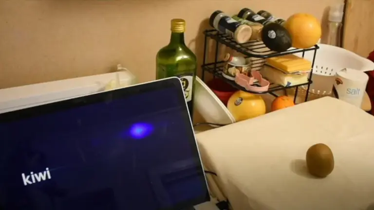 Se vienen las mesas "4.0": así es el mantel inteligente de Microsoft capaz de reconocer comidas