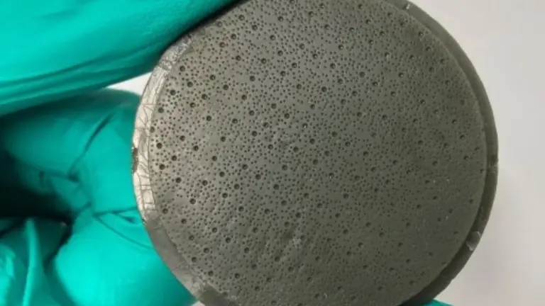 Avances médicos ¿cómo funciona la primera "lengua artificial" del mundo?