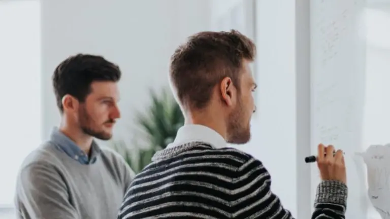 Tengo una idea, pero me falta plata: cómo y dónde conseguir inversores para financiar un proyecto