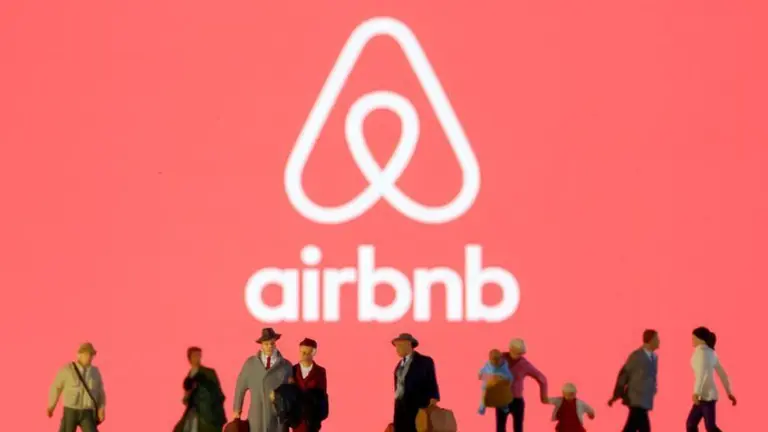 ¿Se sumará Airbnb al éxodo de empresas de la Argentina?: cuál es el panorama de la plataforma de viajes
