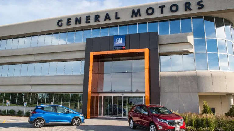 General Motors cambia su logo y se adapta a los nuevos desafíos de la marca
