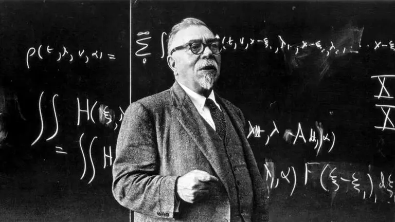 Un día como hoy nació el "padre de la cibernética"