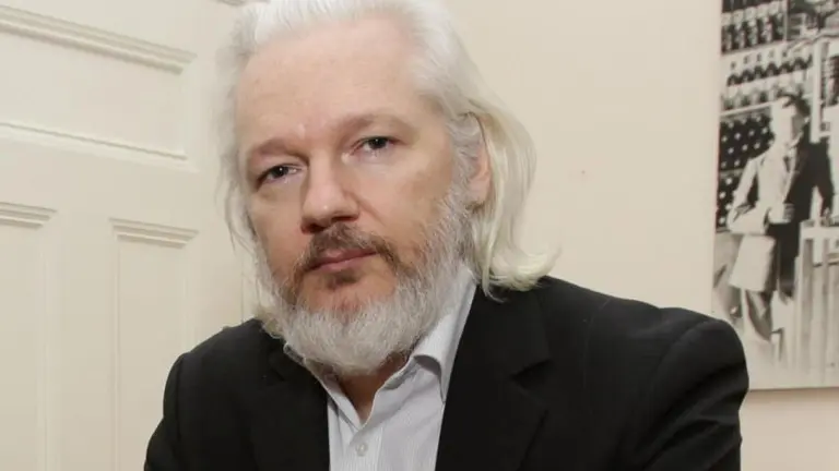 Julian Assange está libre luego de llegar a un acuerdo con Estados Unidos