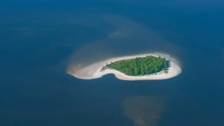 Ya estuviste allí, aunque no lo sepas: mirá cómo es Null Island, la isla "imprescindible" que no existe